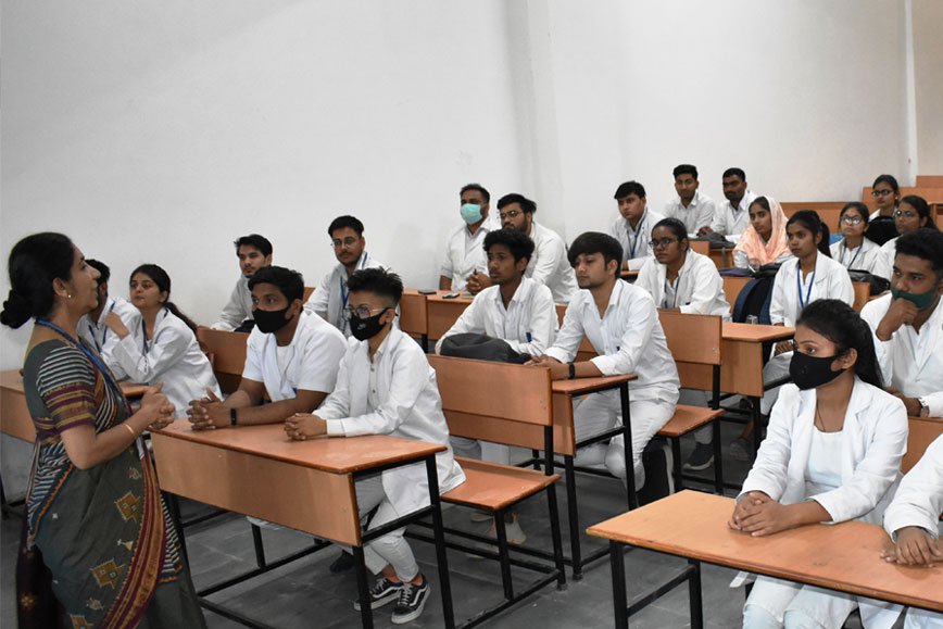 Sanskriti Ayurvedic Medical College Mathura Classroom