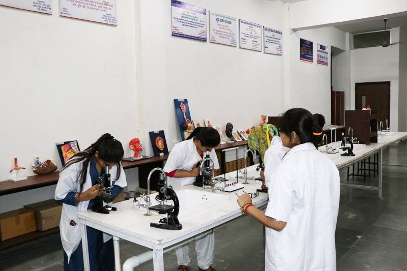 Sanskriti Ayurvedic Medical College Mathura Labs