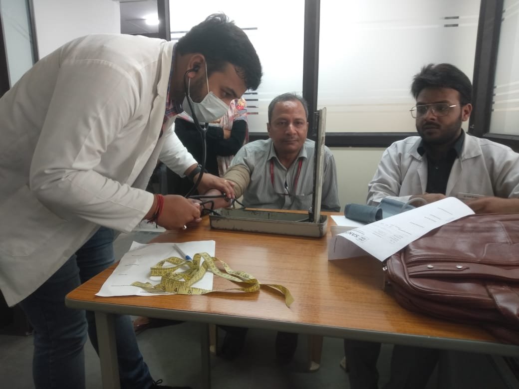 Santosh Medical College Ghaziabad Medical Camp