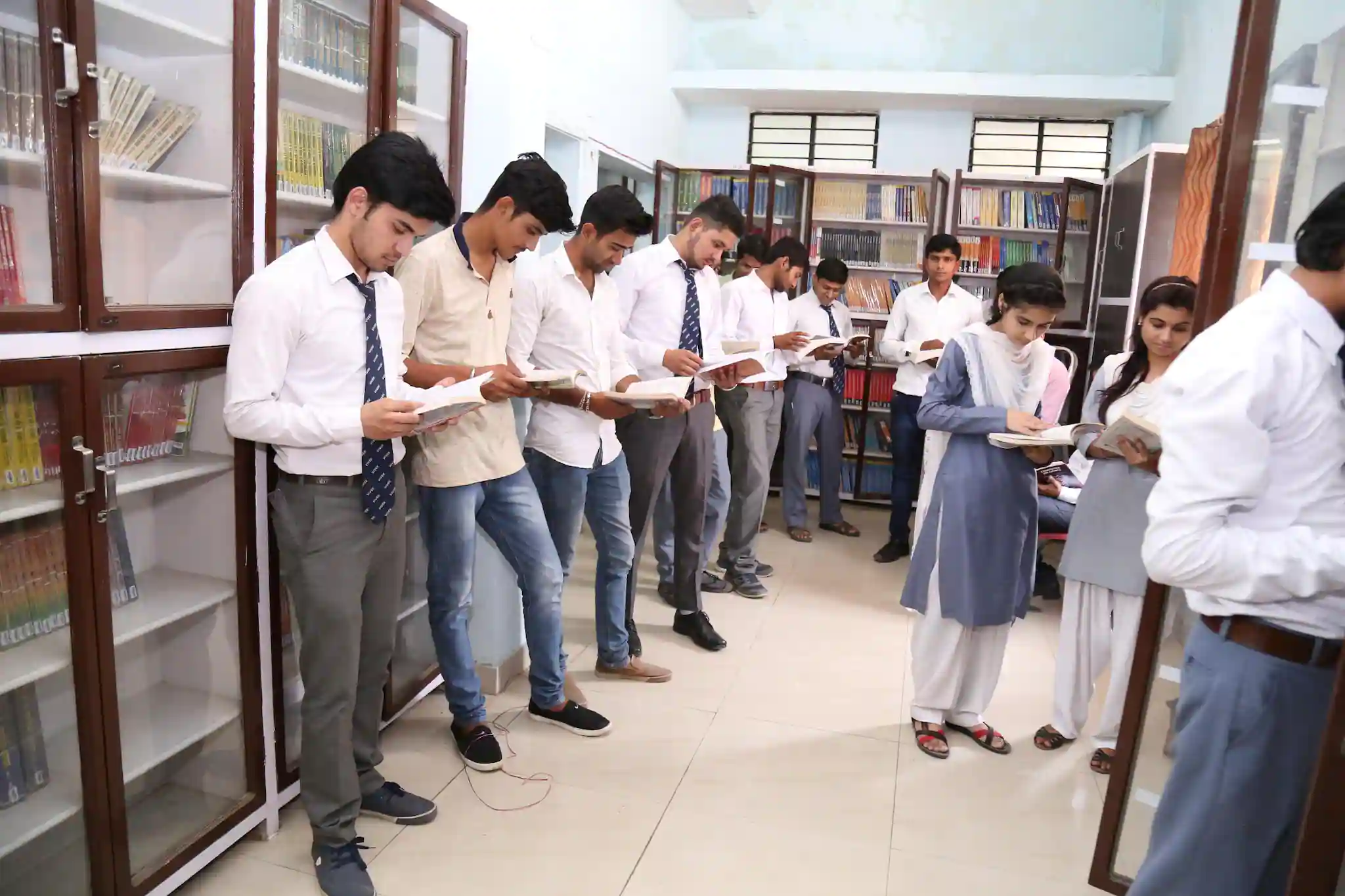 Vivek College of Ayurvedic Sciences Moradabad Library