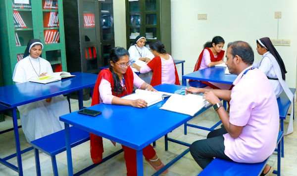 Jubilee Mission Medical College & Research Institute Thrissur Library