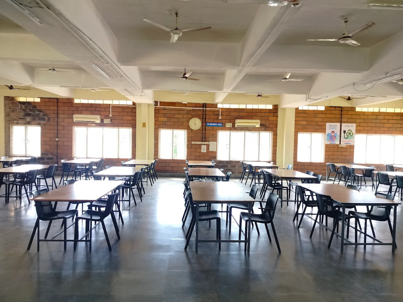 Pushpagiri Institute Of Medical Sciences and Research Centre Tiruvalla Library