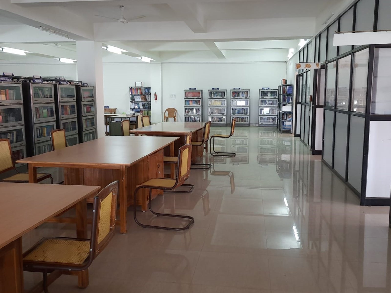 Sree Uthradom Thiurnal Academy of Medical Sciences Trivandrum Library